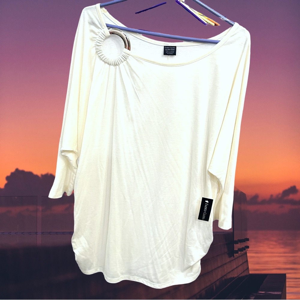 🆕Faded Glory Women’s plus-size Cream/White Stretchy Ruched Top💜💜2X